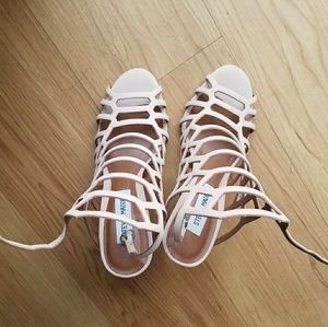 Steve Madden slither heels